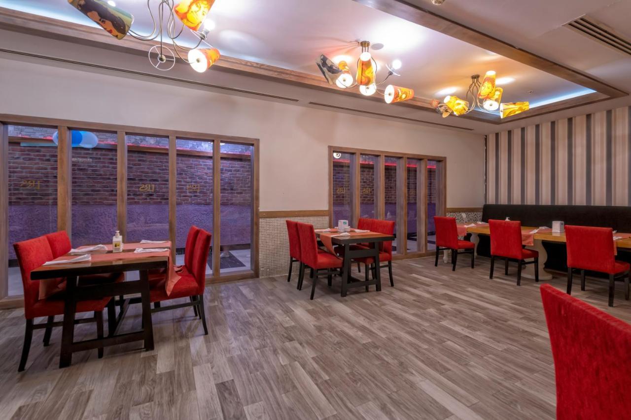 Lake River Side Hotel Spa Exterior photo